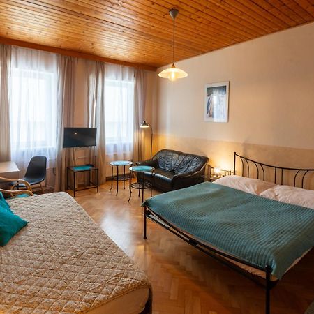 Hotel Atlas تشيسكي بوديوفيتسه المظهر الخارجي الصورة